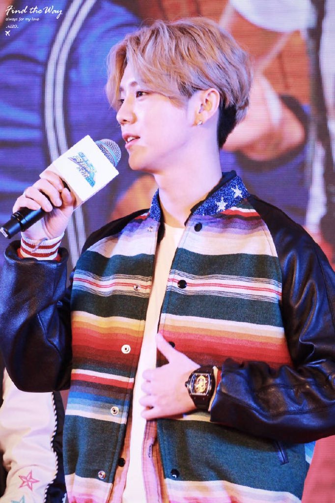lucoolu_'s tweet photo. 160321 Running Man China Season4
cr.FindtheWay4120
#LuHan #鹿晗 #루한 #ルハン #HighResolutionLuHan https://t.co/7FuTDU7vo9