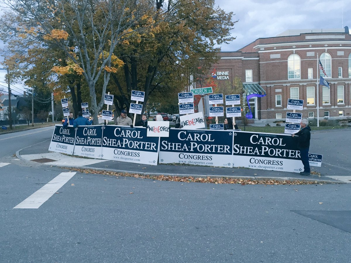 jtackeff's tweet photo. .@TeamSheaPorter is rocking the vis game before the @NH1News #nh01 debate. #OnlyOnesHere #nhpolitics https://t.co/mVXh3LQfsb