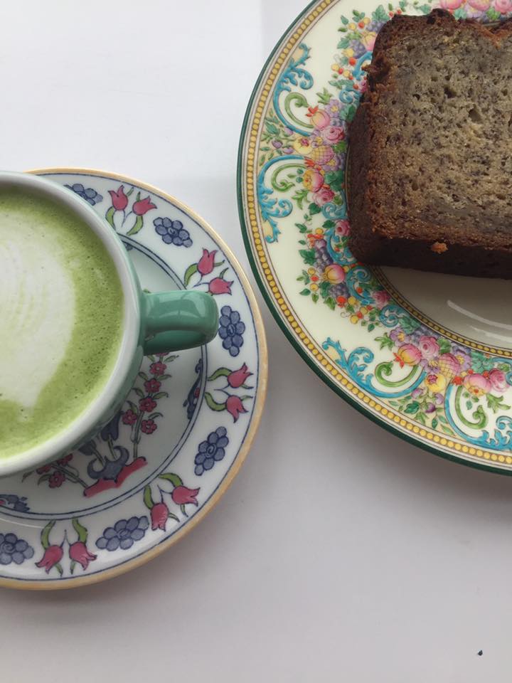 Coffee bar closes at 2p but get in tomorrow (or any other morning) and have some matcha tea with banana bread. It's sooooo yummmm!