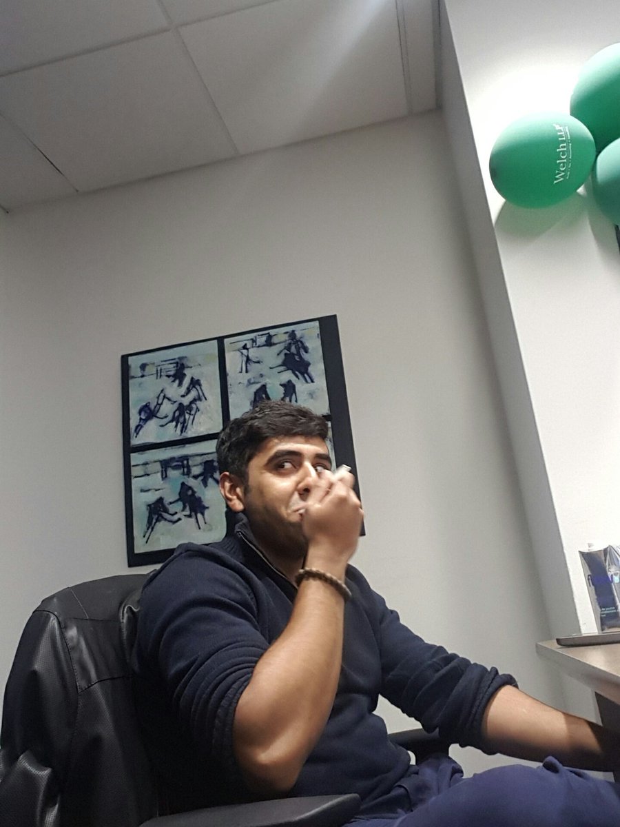 moeash_'s tweet photo. Focusing much, work hard eat hard @asad_hammad @founding #startup #feedup https://t.co/Kr238PbURy