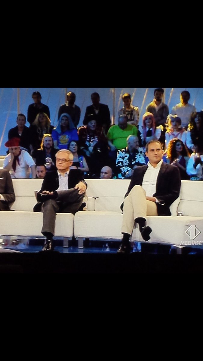 MartinoCic's tweet photo. Grazie @PIERPARDO il pubblico di #TikiTaka è fantastico. Meglio di #maidire 
Ps @GialappasB quando torni?? https://t.co/L9Gu3L9If3