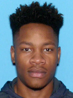 ActionNewsJax's tweet photo. FOUND: JSO says the second suspect in the murder of a Jacksonville 19-year-old has been arrested https://t.co/rGp8ieBZfs https://t.co/h9BXxTuUoG