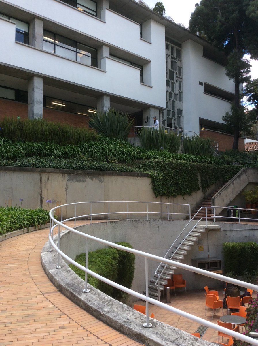 #UniversidaddelosAndes is enkel voor sportievelingen die tussenin twee lessen de hellingen van #Bogotá willen trotseren.