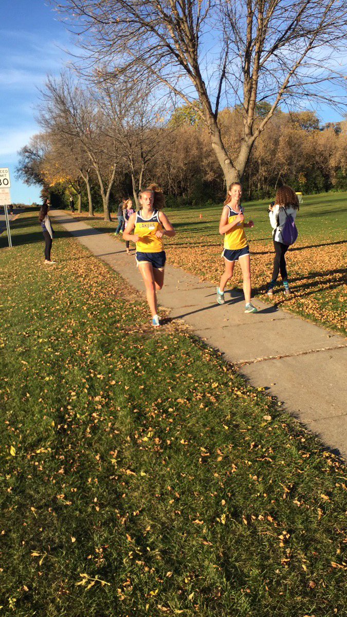 PLGirlsCross's tweet photo. HUGE s/o to the JV girls and their SWEEP!!! 🤑😍 #weeatin #lit #cantstopwontstop #beast https://t.co/k6GMcWlr0G