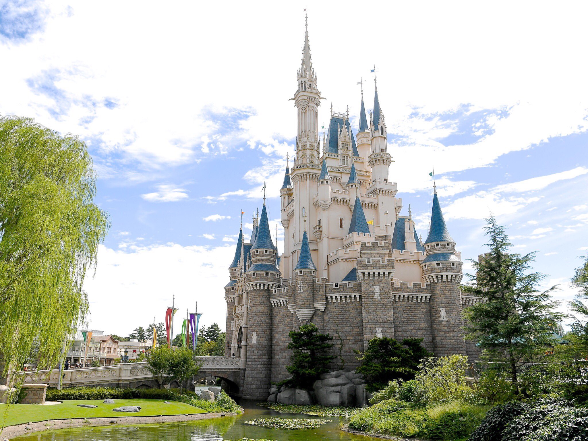 Mezzomikiのディズニーブログ 東京ディズニーランド 東京ディズニーシーでは 本日から10月31日まで全身ディズニー キャラクターになりきってパークを楽しめるフル仮装期間です T Co Bfuupozltz T Co 3ficu8etdr Twitter