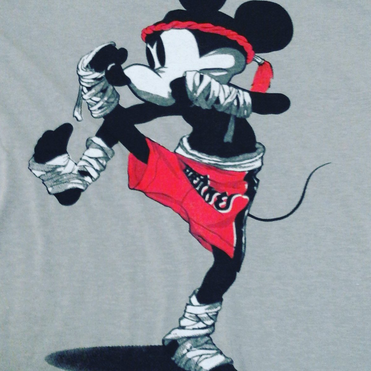 Bang Bang Bangkok 俺のお気に入りｔシャツ かっこええなぁ ムエタイ ディズニー ミッキーマウス タイ生活 カオサン Tシャツ バンコク タイ旅行 タイ観光 タイおみやげ ファション タイラジオ Podcast バンバンバンコク 世界一周 バック