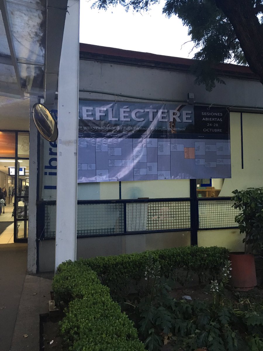 reflectereffyl's tweet photo. Ya pueden ver el calendario en en la entrada de la Facultad de Filosofía y Letras #Reflectere https://t.co/XnQWBvmuYq