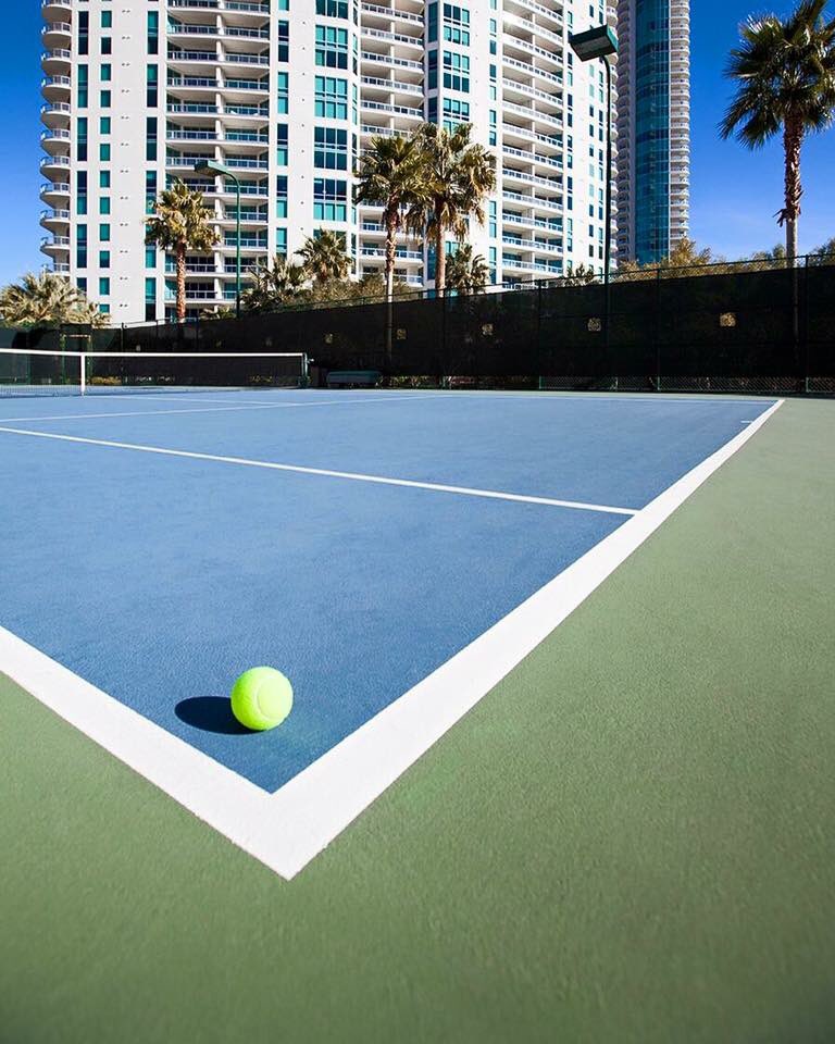 TurnberryLV's tweet photo. Fall is upon us and the cooler morning temps are perfect for a round of tennis. #TurnberryLiving https://t.co/xP1izjH2Xc