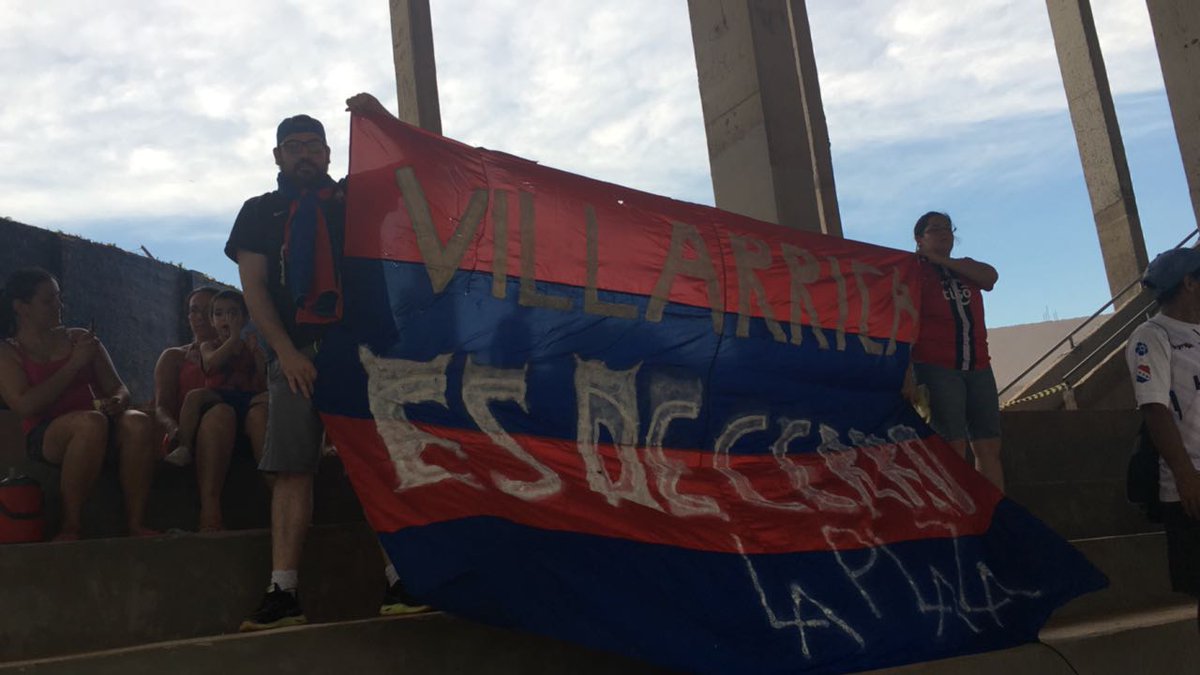 brunx23's tweet image. Hace 18 años mi amigo el mentor jj lopez,@JulioCesarPy,aldo,ricky y Yo, Dimos vida a este trapo,18 años toda una vida de batallas,#BANDERAZO