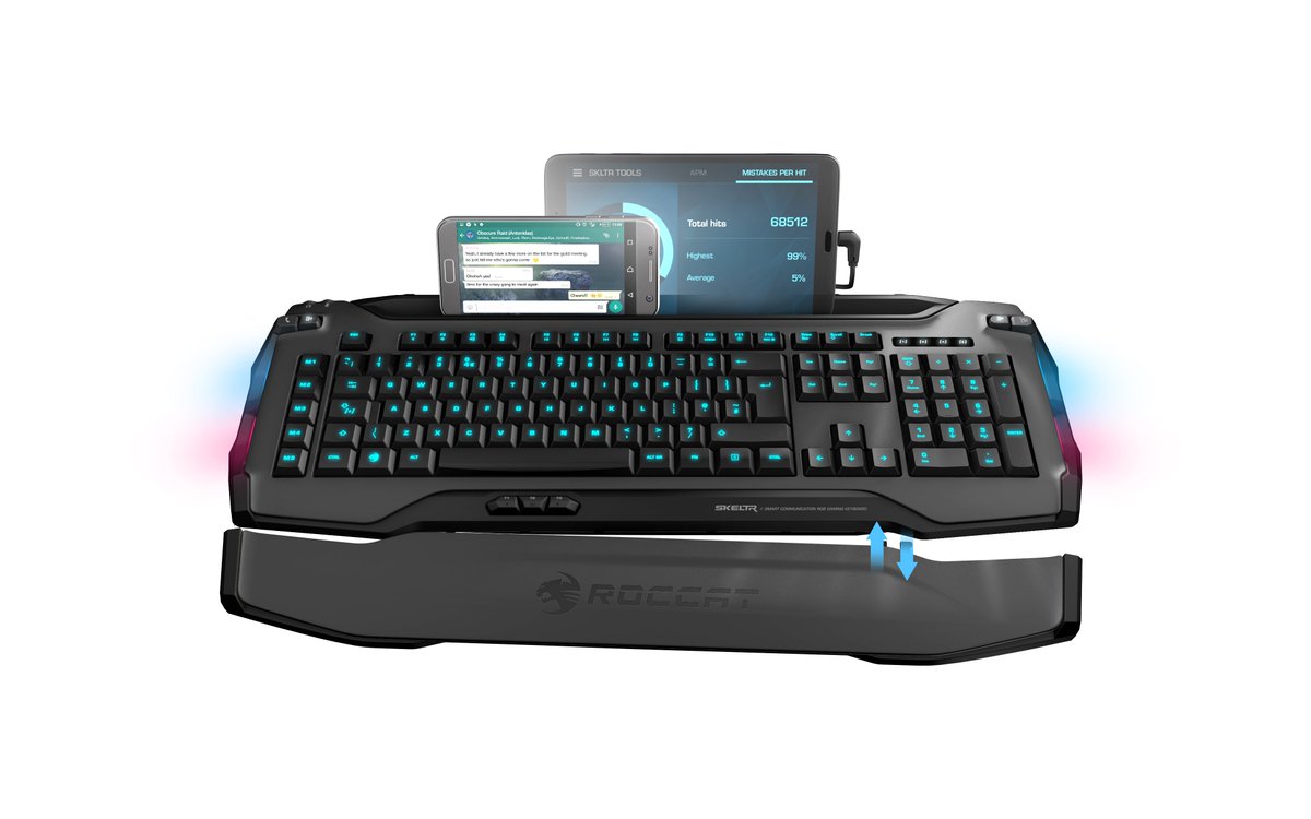 maxigeek_'s tweet photo. Control Your World With The Skeltr From Roccat https://t.co/ay0is1Hpgf #Roccat #Skeltr #PAXAus #PC #Hardware https://t.co/jE4jPkKiZX