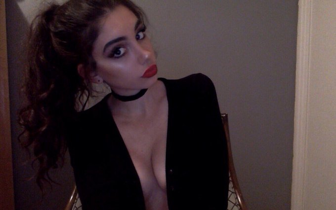 Watch tori ♡'s leaked NSFW photo on TwXstars