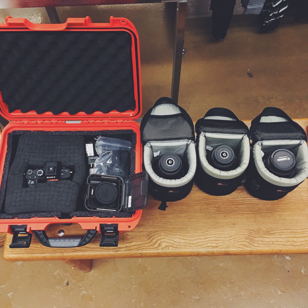 SteveTan's tweet photo. Rental gear tonight courtesy of @FusionCine https://t.co/ib8Mb7x8xi