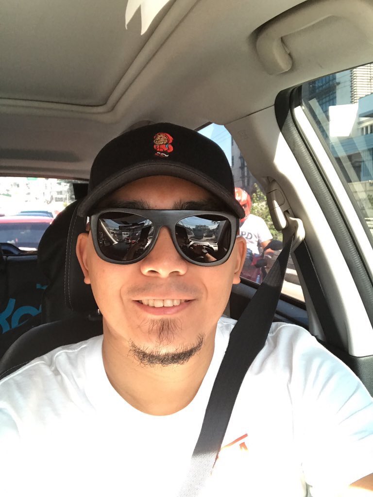 dbuzzketball's tweet photo. Presenting d handsome groom..D new big STAR Now driving on the way to the wedding venue! Keep safe @lethalweapon03 https://t.co/kEm0ehKC6f