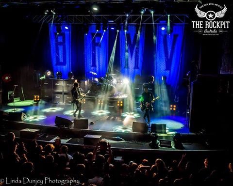 destroyalllines's tweet photo. Check out the full review via The Rockpit https://t.co/spKfek8DDP
@bfmvofficial
@atreyuofficial
@Cane_Hill https://t.co/AiIkiuq8db
