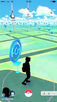 ポケgo 最新版で不具合が多発 ポケモンが宇宙へ吹っ飛ぶ 光の玉と化すなど ねとらぼ