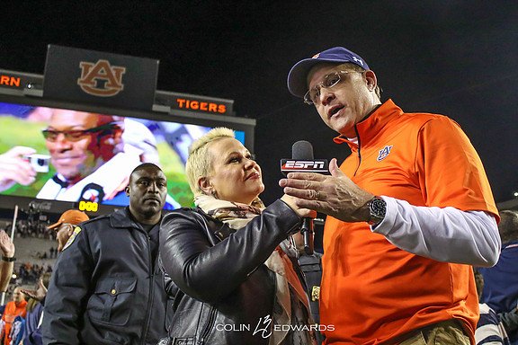 AUFAMILY tweet picture