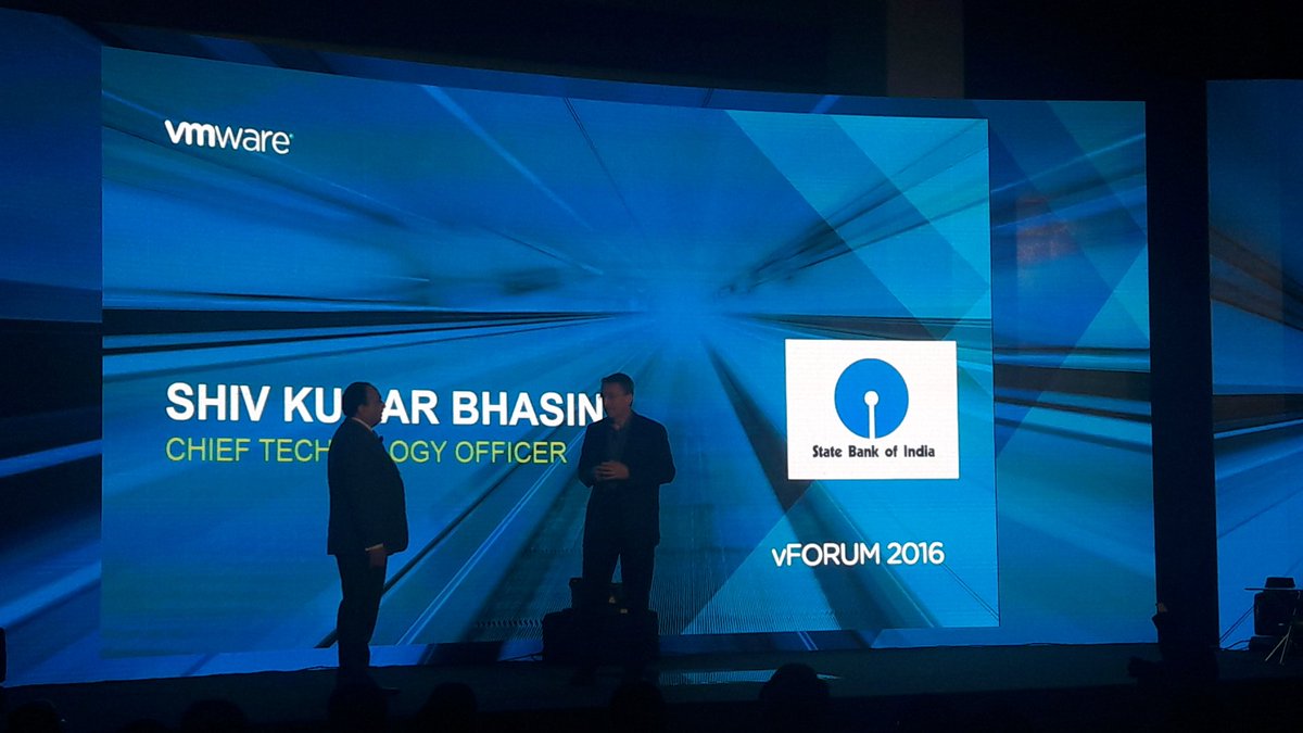 VMwareIN's tweet photo. Shiv Kumar Bhasin, CTO State Bank of India sharing his experience with @PGelsinger #vForumIN @TheOfficialSBI https://t.co/eUBMZ4PiMo