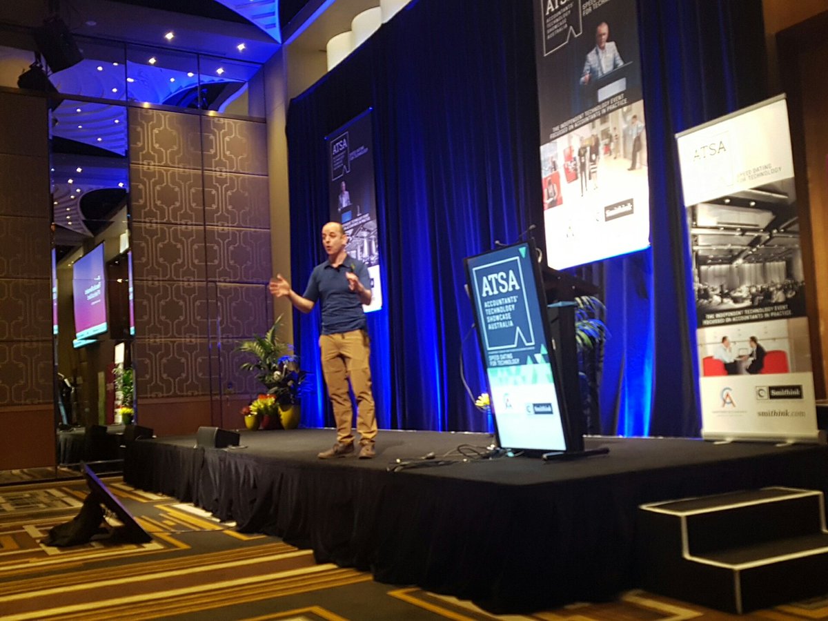 Coxy_Ash's tweet photo. Simon from @MYOB with the results from #TheHackStand @smithink2020  #ATSA16 https://t.co/7leAYP9BpL