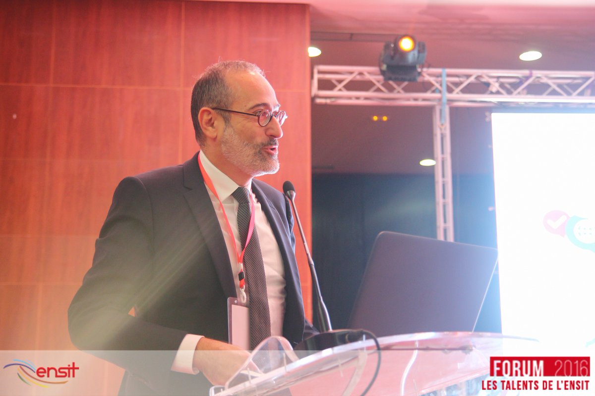 EnsitOfficial's tweet photo. Le mot est donné à Pr. Frédéric Fotiadu le Directeur de l’Ecole Centrale de Marseille 
#ENSITTalents
#ENSIT #UTICA
#TUNIS #TUNISIE https://t.co/EgBSWhR7Di