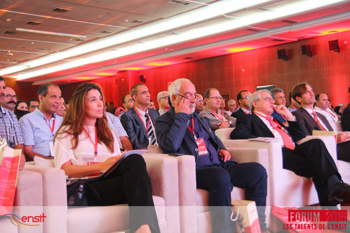 EnsitOfficial's tweet photo. Le mot est donné à Pr. Frédéric Fotiadu le Directeur de l’Ecole Centrale de Marseille 
#ENSITTalents
#ENSIT #UTICA
#TUNIS #TUNISIE https://t.co/EgBSWhR7Di