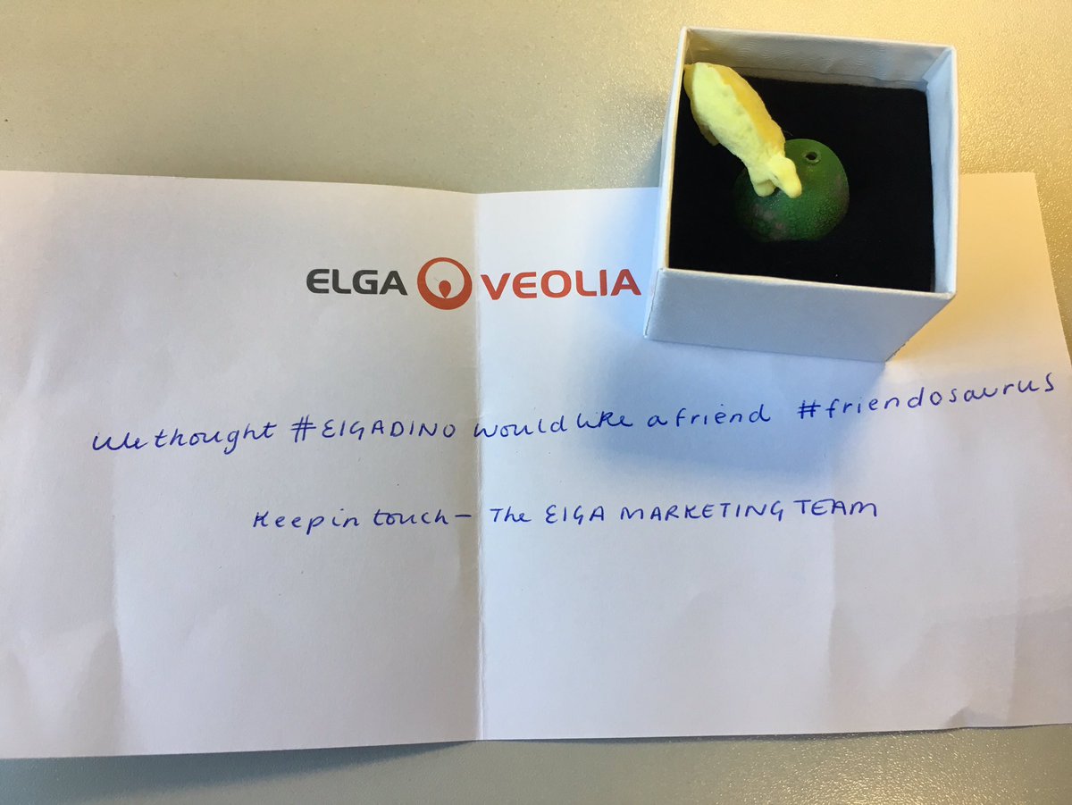 melhugs88's tweet photo. @sciencewater #elgadino is desperate for his #friendosaurus to hatch! He couldnt wait for me to get it in water & had to help #brothersaurus https://t.co/Wgk2pUXLus