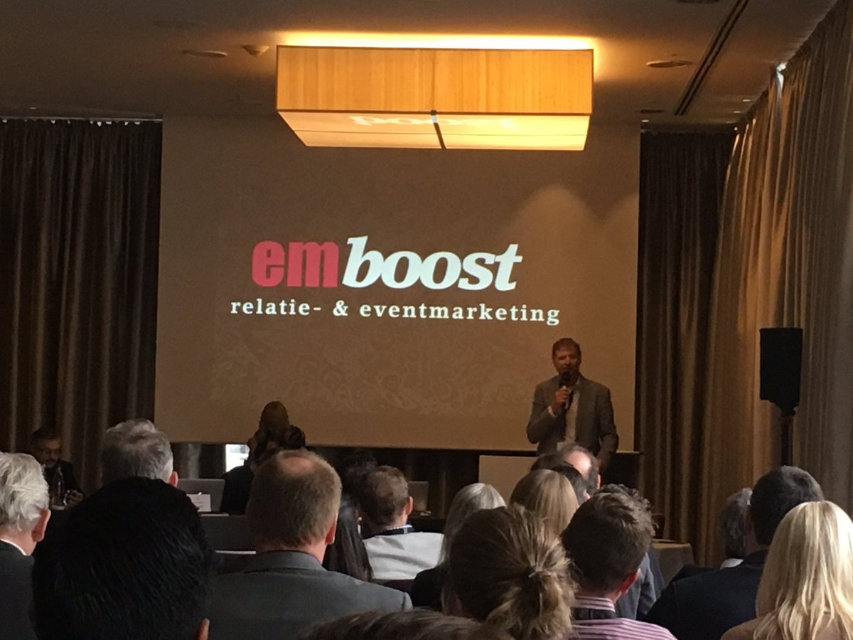 remkovans's tweet photo. Presentatie door @WimJansen16 over #Russia2018 in Berlijn. #istaa #brancheorganisatie @Emboosttweets https://t.co/9ss66FCGvz