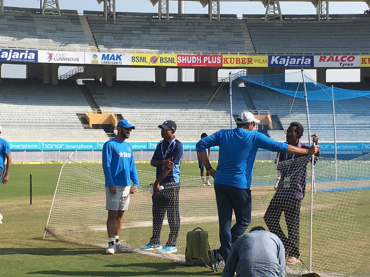 BCCI's tweet photo. Team India had an optional practice session today at the JSCA Stadium, which will host the 4th @paytm ODI against New Zealand. #IndvNZ https://t.co/4ksHPKnCEs