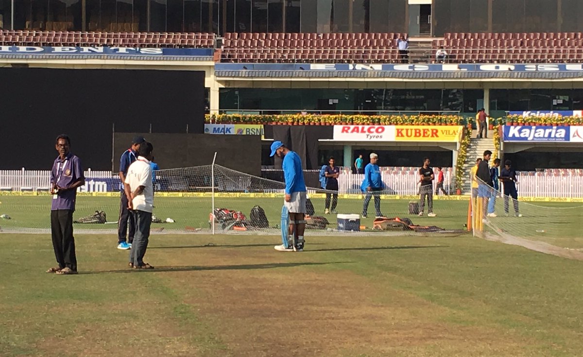BCCI's tweet photo. Team India had an optional practice session today at the JSCA Stadium, which will host the 4th @paytm ODI against New Zealand. #IndvNZ https://t.co/4ksHPKnCEs