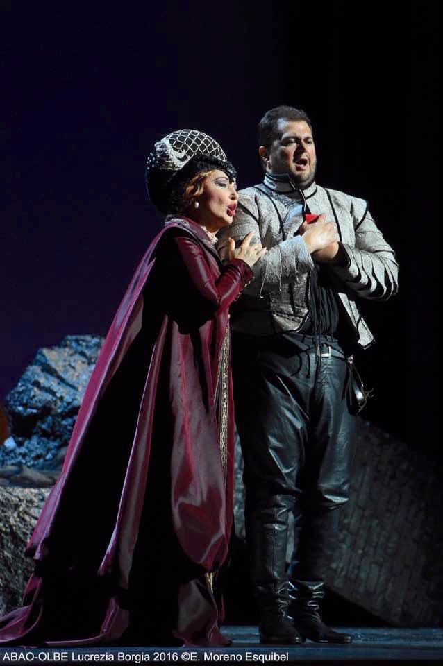 luiscalduch's tweet photo. Los Borgia, de moda otra vez @ABAO_OLBE #opera #Bilbao @CelsoAlbelo #ElenaMosuc #MarkoMimica https://t.co/d44M7RYkO0 https://t.co/FJbCGp9iAT