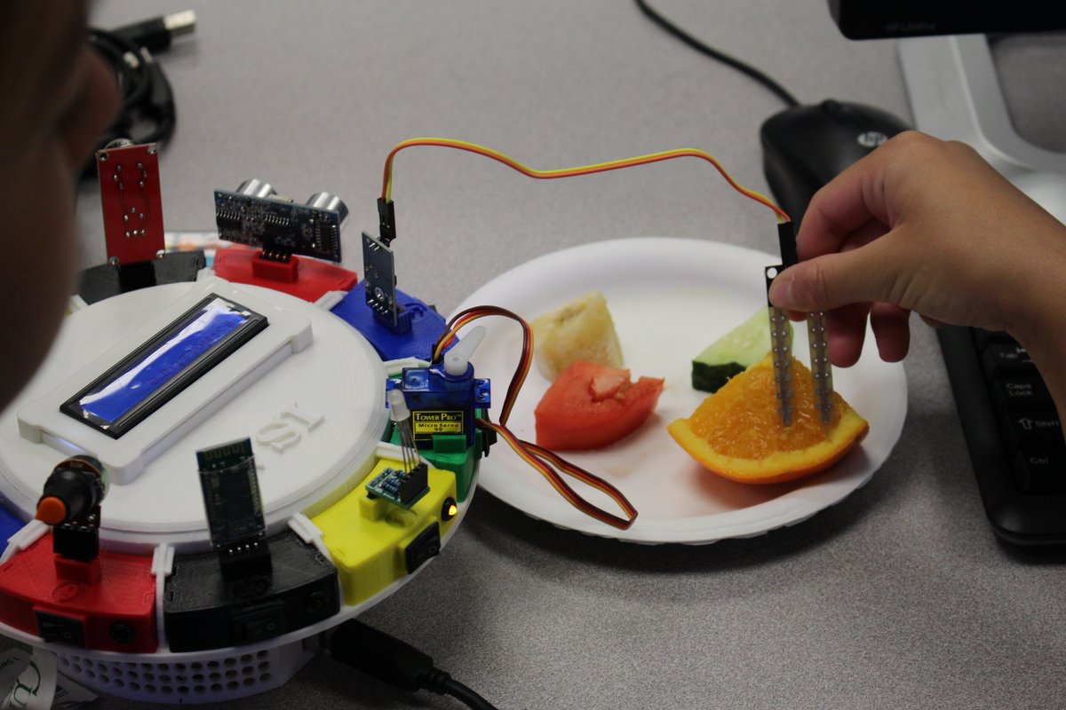myisakit's tweet photo. #ISAkit #STEM @FABcampUCI @UCIEngineering @UCIEngineerDean @UCIrvine https://t.co/2ZIVLWFFQv