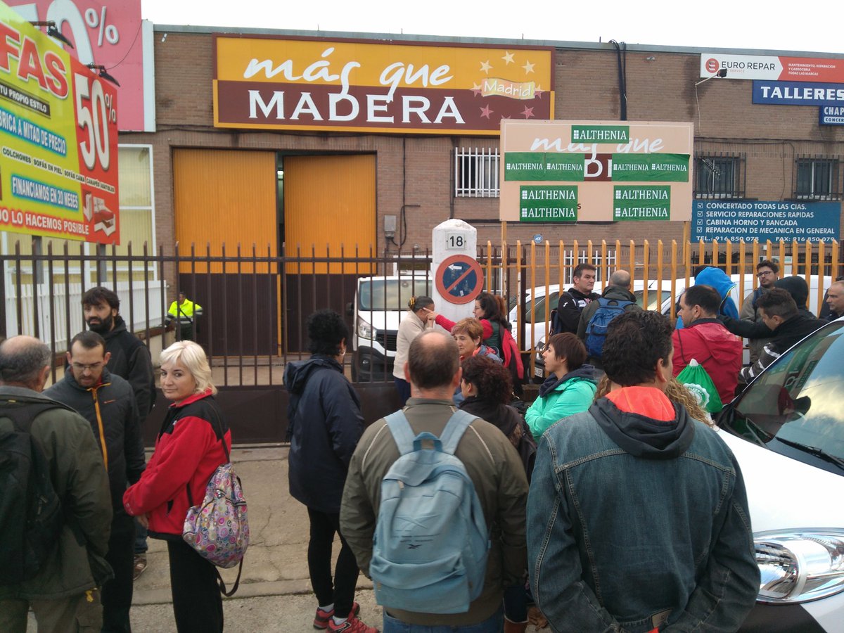 Subrogación #Althenia mal empezamos Sin coordinación sin info, instalaciones en obras... Y despidos! El día va a ser largo <a href="/SantiagLlorente/">Santiago Llorente</a>