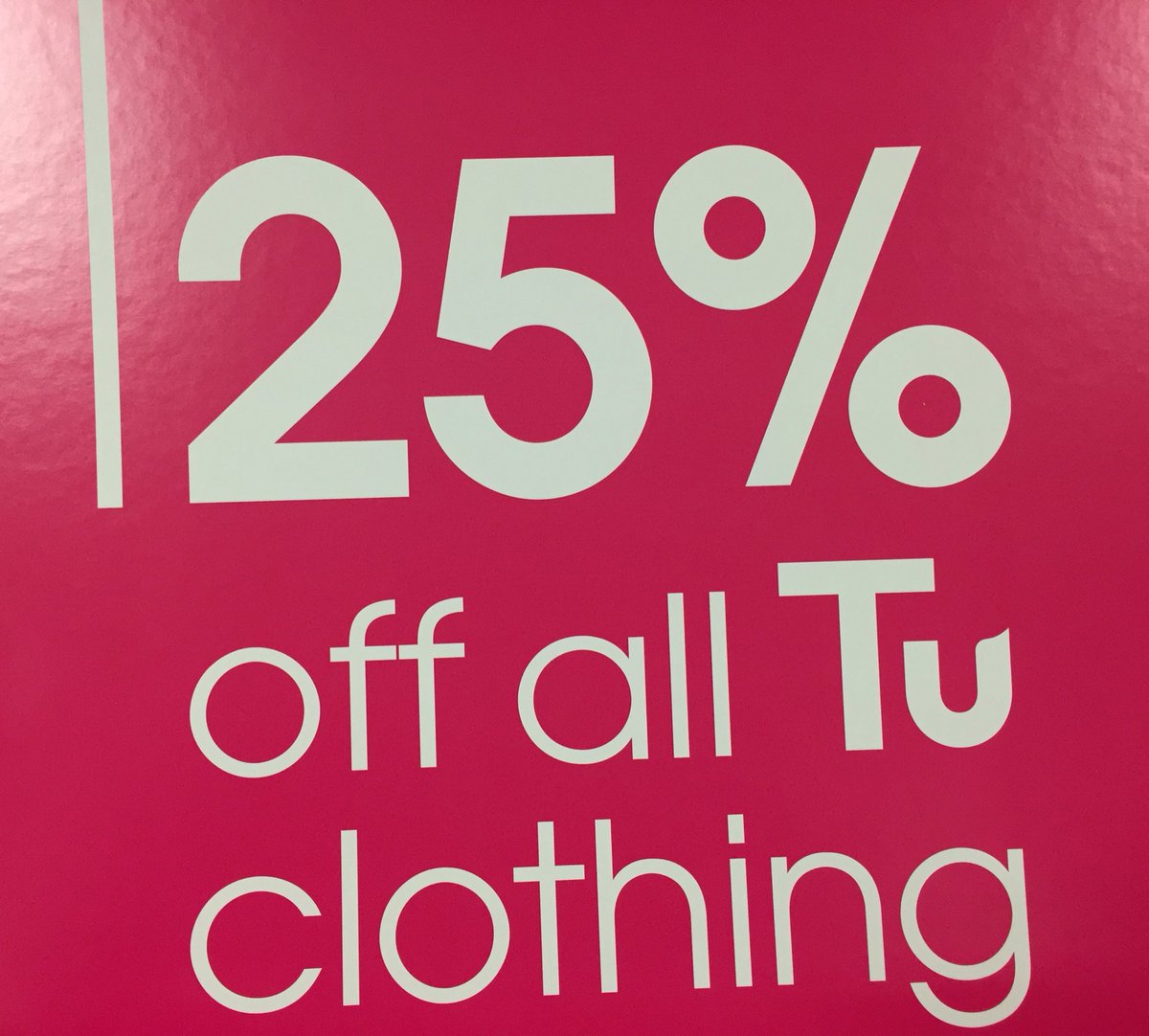 ElenacurtisN's tweet photo. Treat yourself to a new outfit 25% off all clothing at #sainsburycraigavon https://t.co/XHHHE12kqJ
