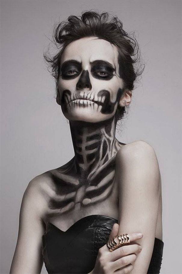 ProudMasquerade's tweet photo. We cant wait to see how London dresses up next weekend! #Halloween #Glamourween #London #MakeUP #MUA #Art #TimeToGetDressedUp https://t.co/kWkliPaL49
