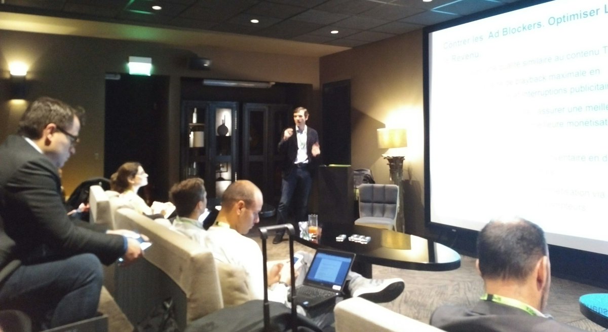 SpotX's tweet photo. Nicolas Tiphaine explains the benefits of server-side ad insertion at #breakfastxchange https://t.co/S9Ha6q9AjP