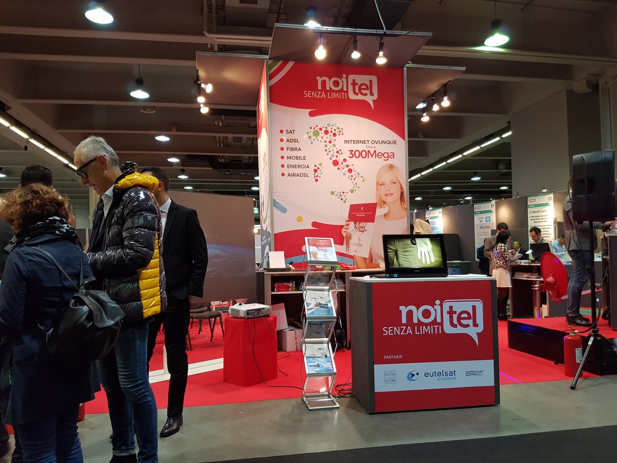 Twt_Lab's tweet photo. Arrivati a #SMAU 
C'é davvero tantissima gente!!
@smaunotes https://t.co/sZbOr4VSRB