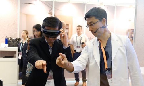 InesHadrian's tweet photo. #ATM16APAC attendees experienced how #Aruba #technology can #transform #healthcare experiences. https://t.co/iTkqTY5qfo https://t.co/HXvCeyOyB0