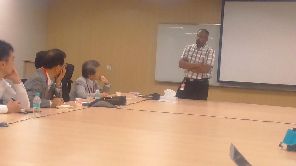 AbhayTandon20's tweet image. Mahesh emphasising d #tech #human capital - #India leading 2 stronger tech &amp;amp; support functs! @TeamTargetIndia