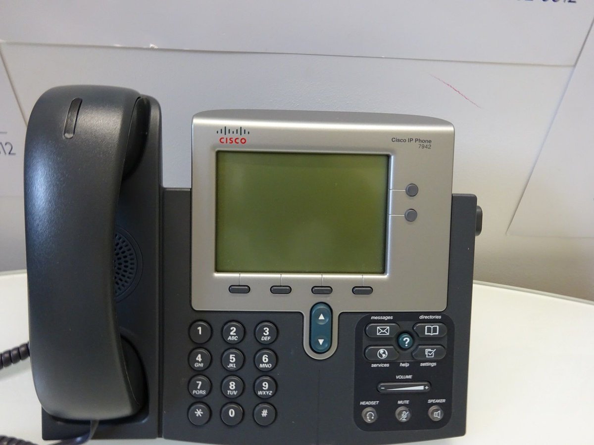 nhmltduk's tweet photo. #Cisco CP-7942G IP Phone for £64.99. #Refurbished and tested. https://t.co/OGFdJ3DkTt #business #startup #phone https://t.co/nXkhhXT2Mf