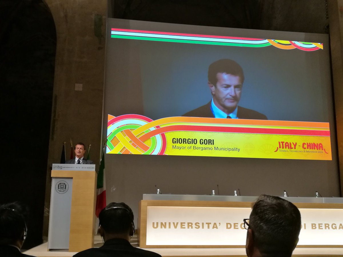 fabio_previdi's tweet photo. Italy-China Science and Innovation week. Il Trasferimento Tecnologico non è banalmente commercio. #Industry40 #manufacturing #research https://t.co/zmiusU5g7L
