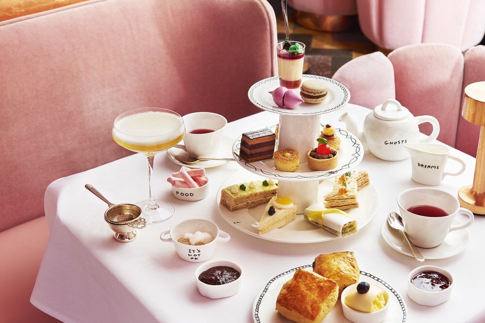 Sarah_Widdowson's tweet photo. So excited for @sketchlondon this weekend with my girl @EmileyGoff https://t.co/zrEjLTPLgu