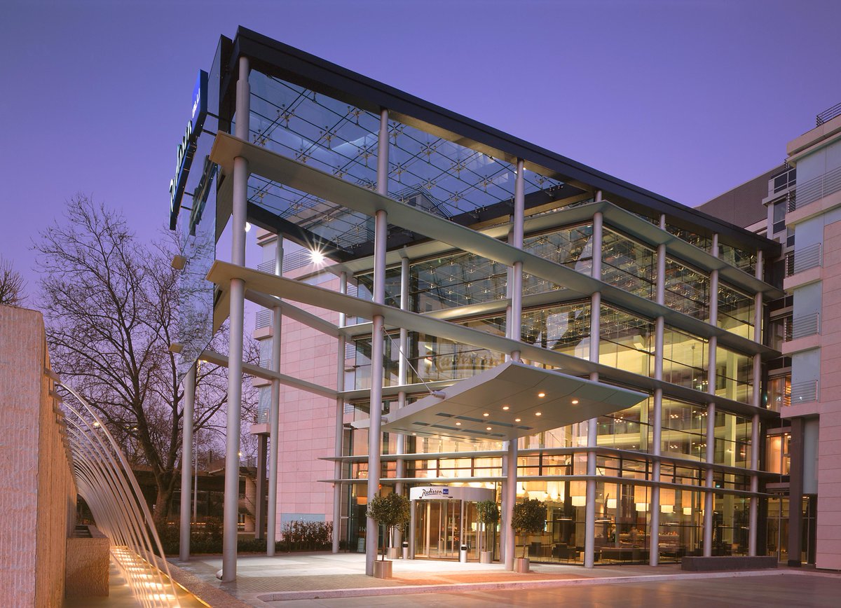 Locationguide24's tweet photo. Radisson Blu Hotel - #Koeln https://t.co/6yV0y9rCOo