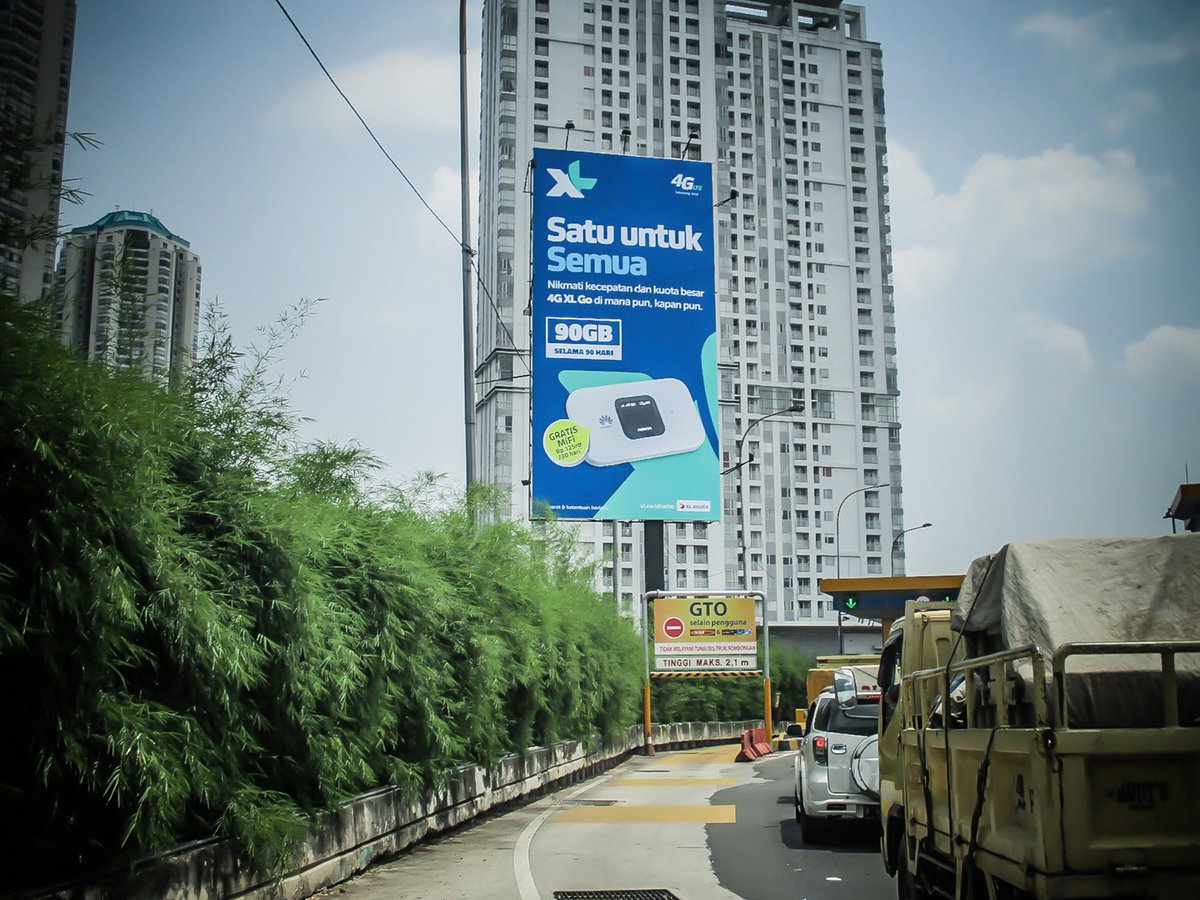 Apa yang bisa kamu berikan di 90 hari? XL Bisa kasih ini: Paket internet XL 90 GB untuk 90 hari free Mifi dari XL Go #EYEDrive #XLGo