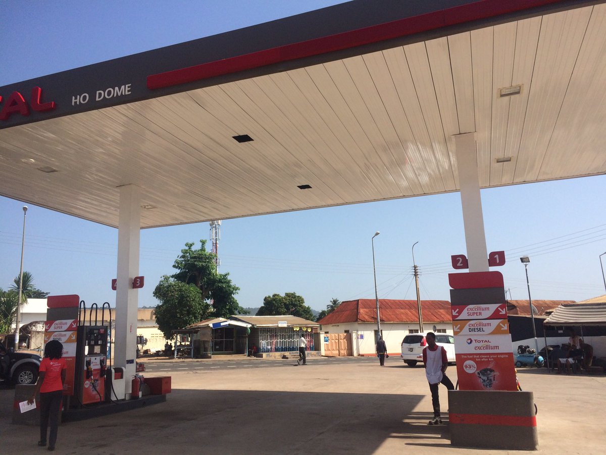 KobbyKyei_'s tweet photo. We now at Ho-Dome service station!!! #TotalExcelliumTour #TotalExcelliumTour @AbeikuSantana @TotalGhana @kayatours_gh https://t.co/KVtlnv5sSU