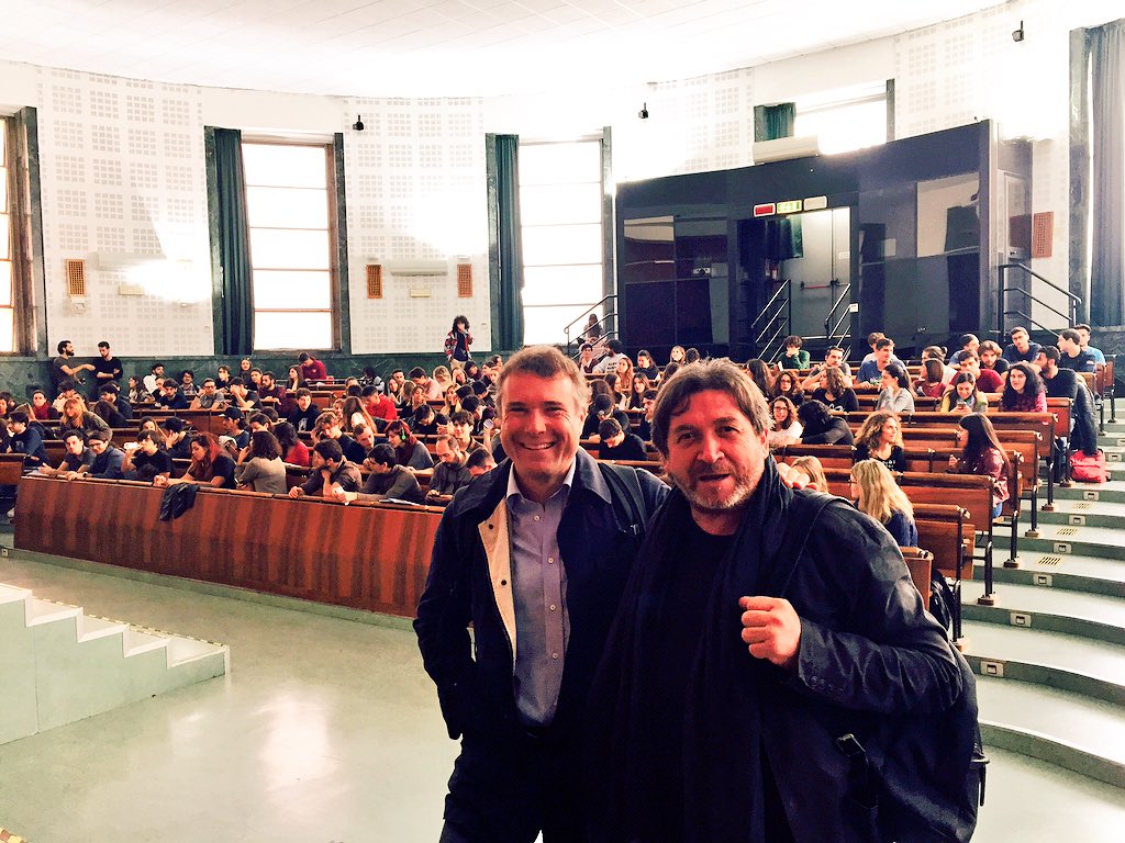 #AbitareLaPossibiltà <a href="/StasGawronski/">Stas' Gawronski</a> presenta con <a href="/ArgotStudio/">Argot Studio</a> corso #scritturacreativa <a href="/SapienzaRoma/">Sapienza Università di Roma</a> scrivete a info@teatroargotstudio.com