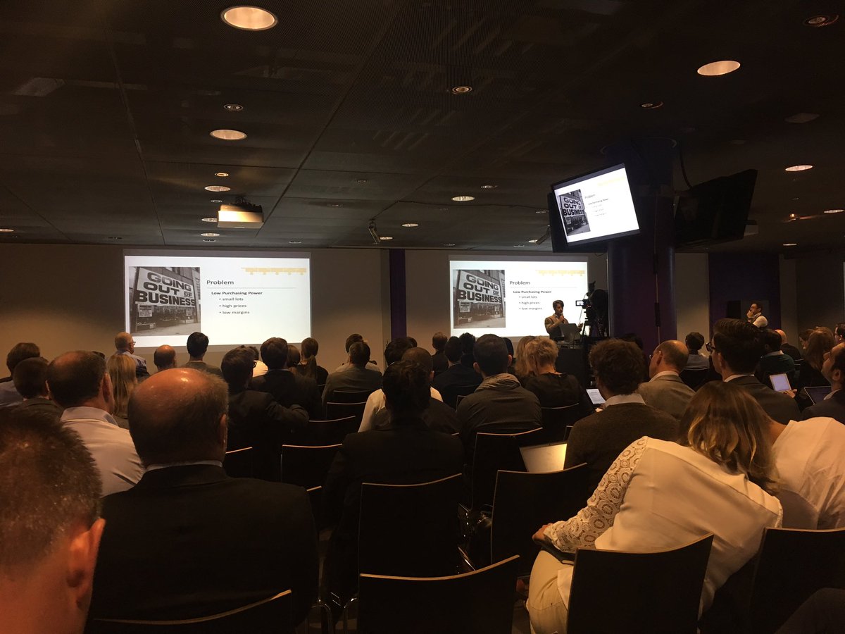 joineer_ch's tweet photo. Rudi from upscale - a fellow startup factory startup - pitching in front of investors. Good job! #weneverstop #ssuf #SSUD16 https://t.co/xqmZHj5idU