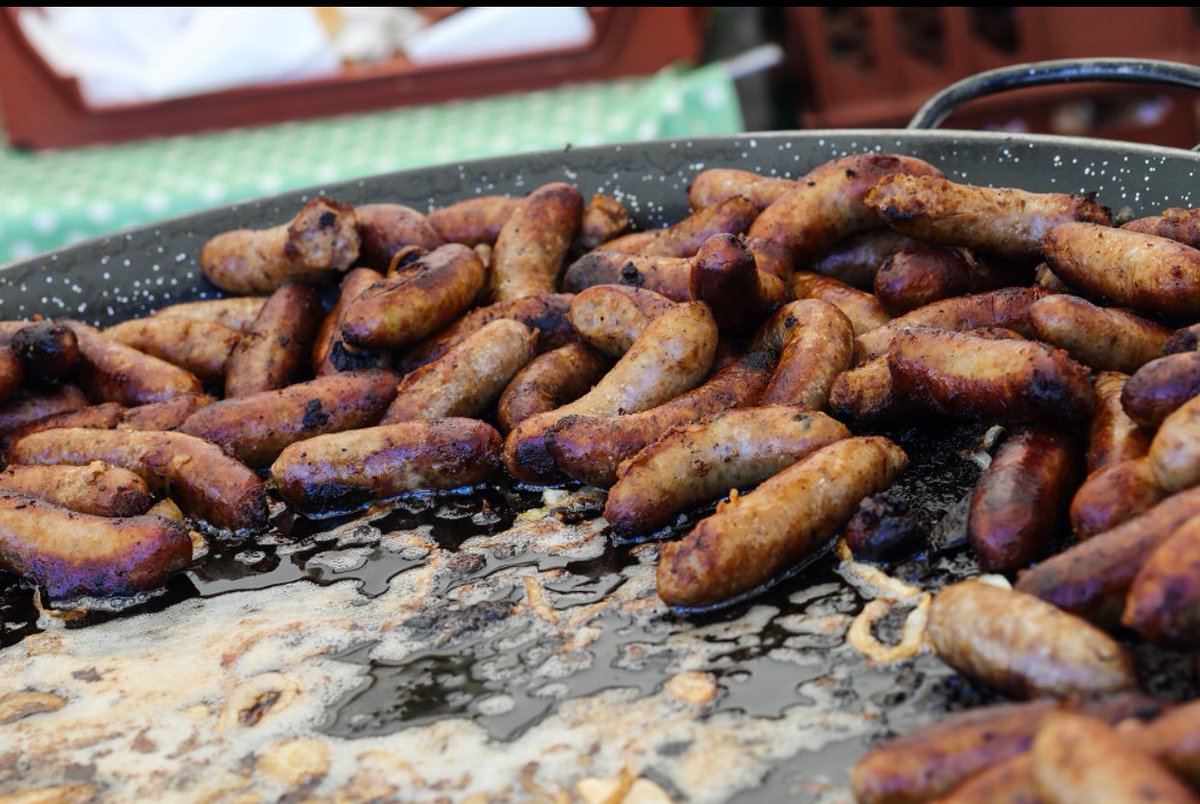 SouthGlosShow's tweet photo. Who doesn't wish they were tucking into some delicious food from one of our Exhibitors today? #SGS16 https://t.co/HRPfv4vbPa