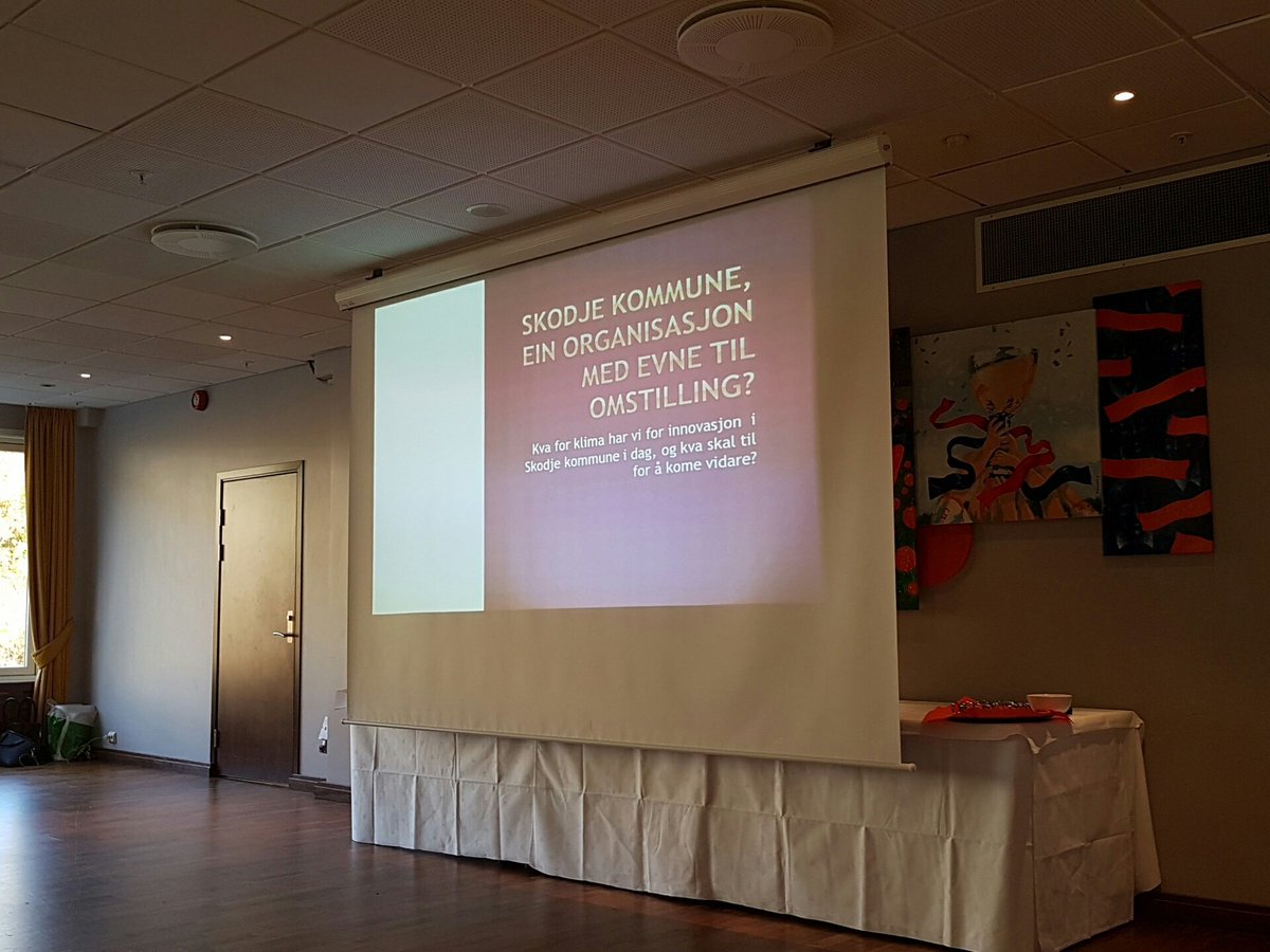 LFylling's tweet photo. Innovasjon i offentlig sektor. #arenasunnmore #colorline https://t.co/opCYBTqntG