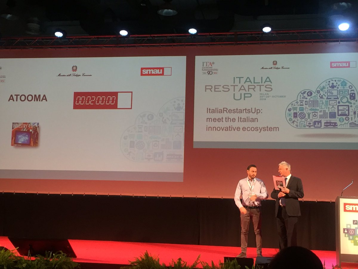 GiusyStanziola's tweet photo. @FabrizioCialdea #CEO #Atooma on stage #UniCreditStartLab #startup #IoT #ItaliaRestartsup #Smau2016 #Industry40 https://t.co/bxkjYQD1ws