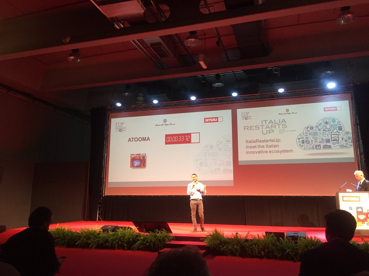 GiusyStanziola's tweet photo. @FabrizioCialdea #CEO #Atooma on stage #UniCreditStartLab #startup #IoT #ItaliaRestartsup #Smau2016 #Industry40 https://t.co/bxkjYQD1ws