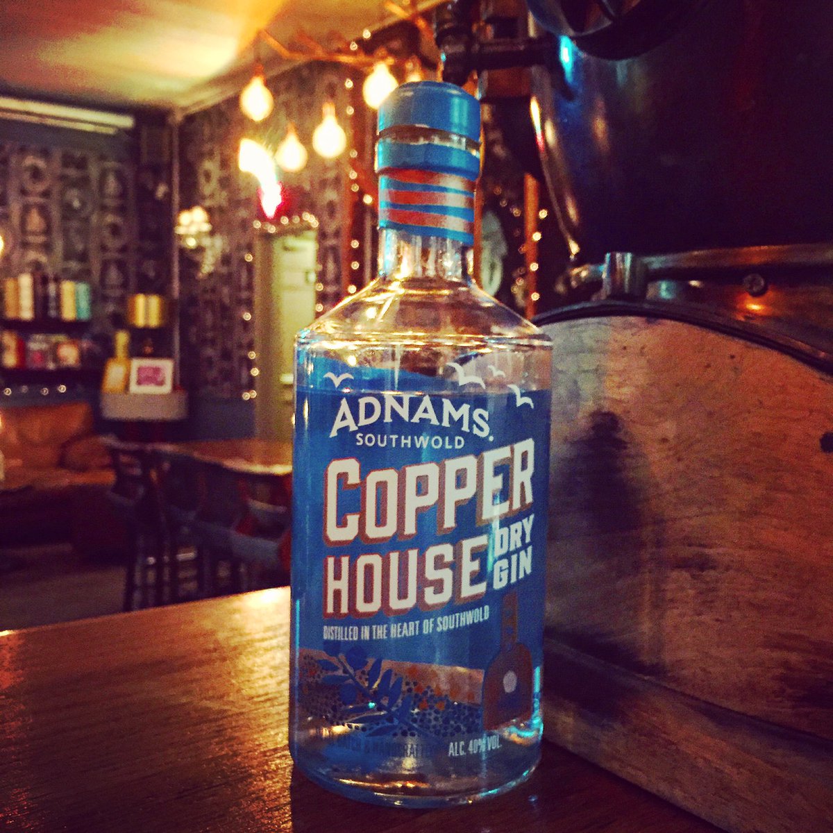 SaintJohnsYard's tweet photo. Something new to try - @Adnams Southwold 'Copper House' Dry Gin. #TunbridgeWells #Gin #Adnams #NewFor2016 https://t.co/Srn0DI3EWT